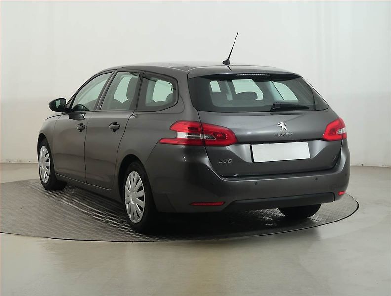 Peugeot 308 (2019) 1.2 PureTech, Serv.kniha - fotka 4 z 13