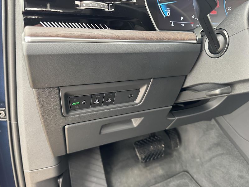 Volkswagen Touareg 3.0Tdi*1-MAJ*DPH*ELEGANCE* - fotka 9 z 44