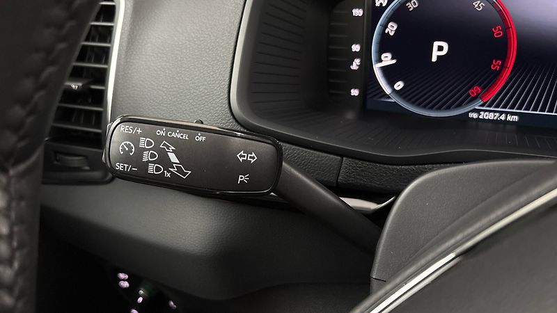 Škoda Karoq 2.0 TDI DSG 4x4 Style - fotka 14 z 27