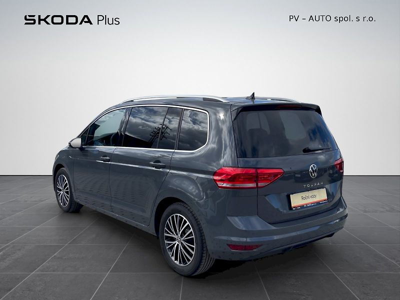 Volkswagen Touran (2026) 1.5 TSI 110 kW EVO2 DSG People - fotka 29 z 35
