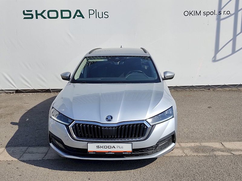 Škoda Octavia (2023) Combi Ambition Plus 2,0 Tdi 11 - fotka 4 z 33