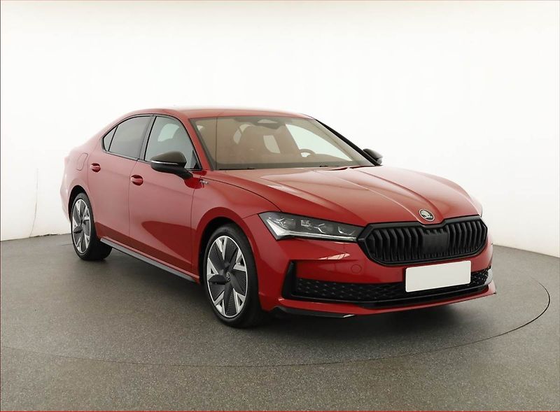 Škoda Superb (2025) 2.0 TDI, Sportline, Navi - fotka 1 z 19