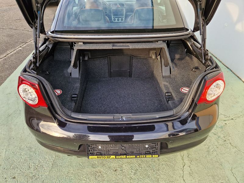 Volkswagen EOS Edition 2.0 TSI - fotka 10 z 29