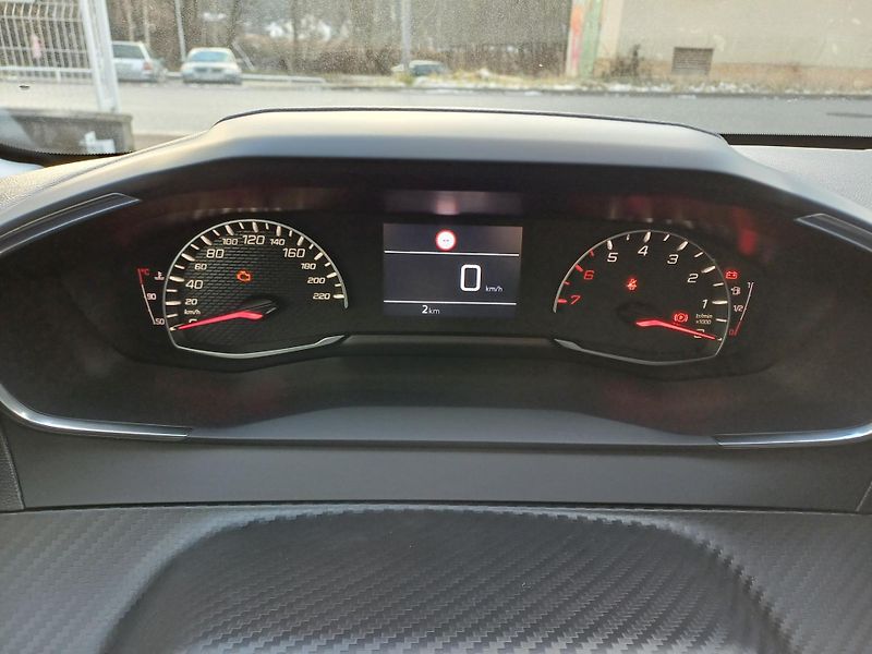 Peugeot 208 (2026) STYLE Turbo 100 MAN6  - fotka 21 z 22