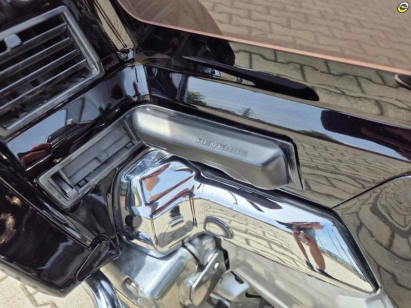 Honda GL 1500 Gold Wing SE (1993) - fotka 24 z 24