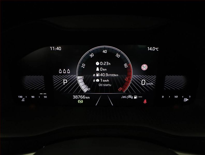 Škoda Karoq (2024) Fresh 1.5 TSI, Fresh, DPH - fotka 9 z 21