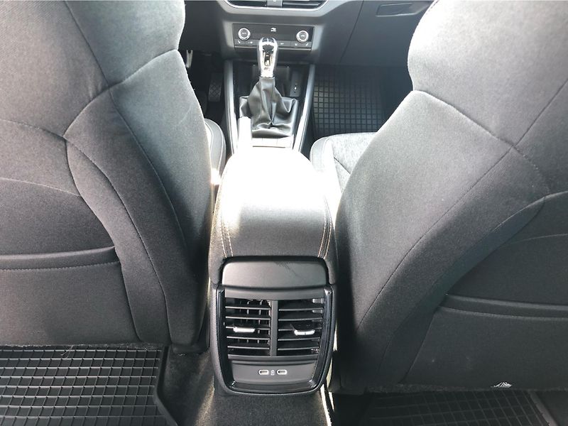 Škoda Scala 1.0 TSi DSG 7st. STYLE - fotka 23 z 28
