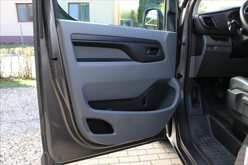 Peugeot Expert 2,0 110kW,  DPH, 1.Majitel - fotka 13 z 43