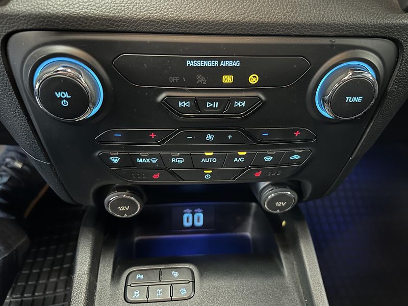 Ford Ranger (2022) Wildtrak 2.0 EB D.Cab 4x4 TZ - fotka 13 z 32