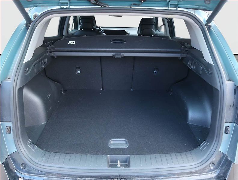 Kia Sportage (2022) 1.6 T-GDI MHEV - fotka 14 z 19