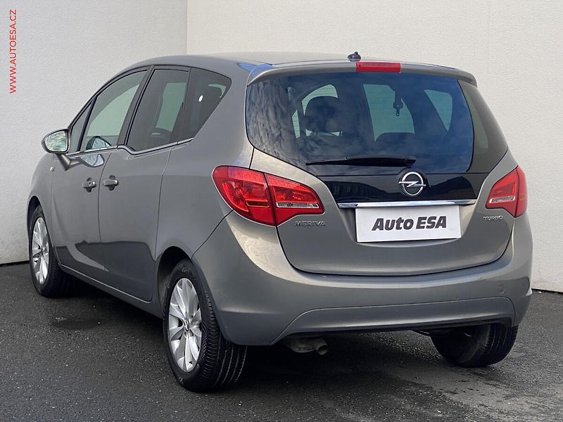 Opel Meriva (2014) 1.4 T, Cosmo - fotka 6 z 16
