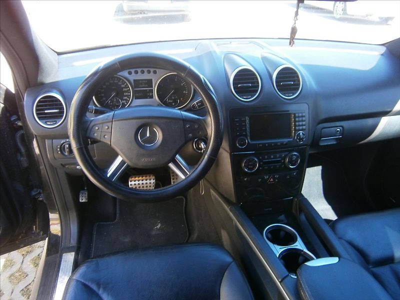 Mercedes-Benz Třídy M 3,5 350 4-MATIC 164 - fotka 10 z 14