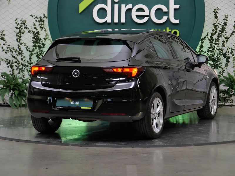 Opel Astra - fotka 2 z 23