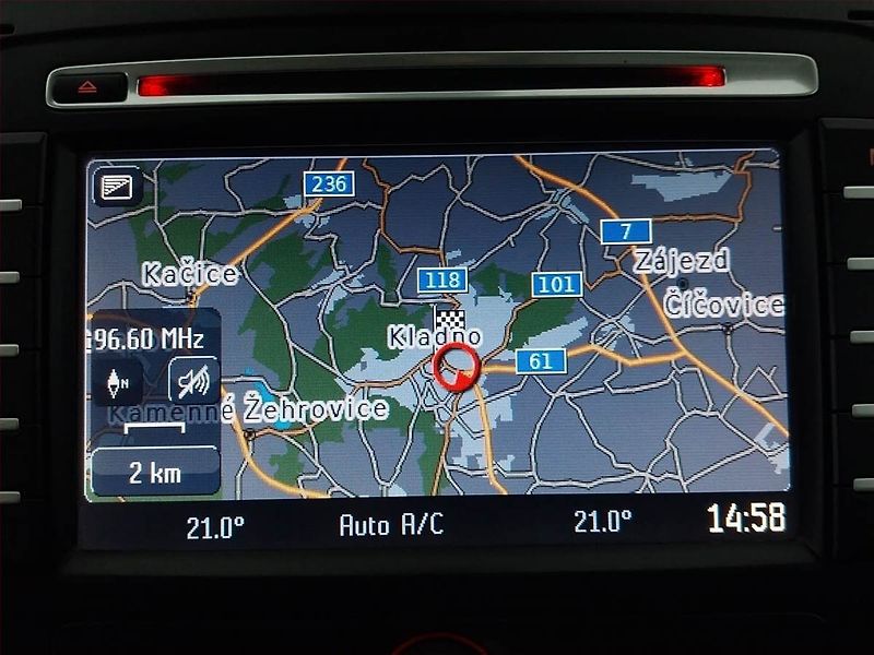 Ford Mondeo (2010) 2.0 TDCi, Automat, Tažné - fotka 19 z 20