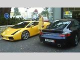 Porsche 911 (996) Turbo. „Auto jsem koupil v Německu a jel s ním do Monaka. Odletěl jsem do států na 2 měsíce, vyhrál mnoho soutěží, přiletěl zpátky a vyměnil ho za žluté Gallardo. Nakonec jsem ho tedy řídil pouhý den, haha!“