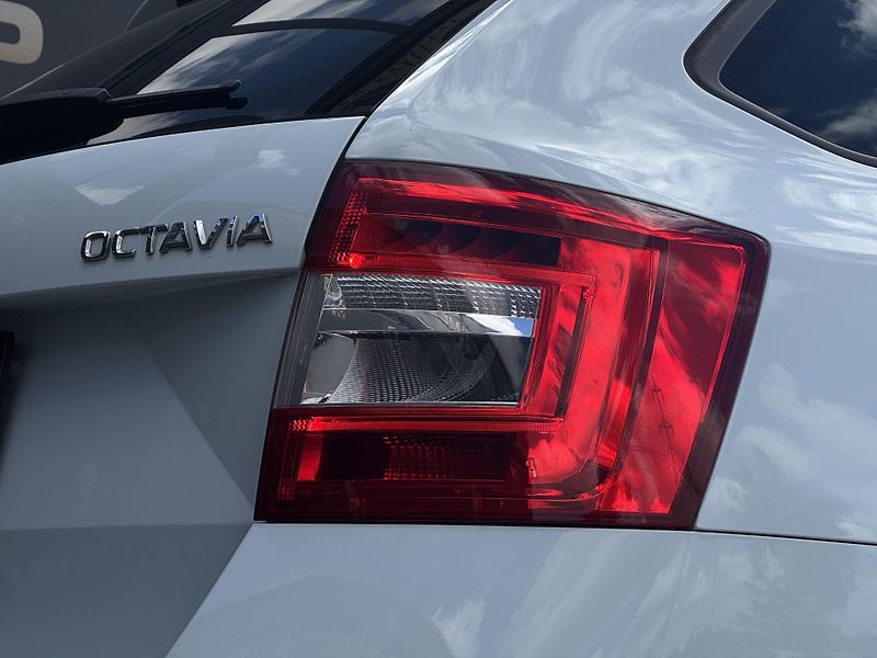 Škoda Octavia (2017) III 1.4TSi 110kW MAN, RZV - fotka 40 z 48