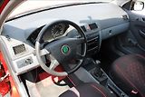 Škoda Fabia 1,4 i  STK 4/2028, 94.770 km - náhled 10