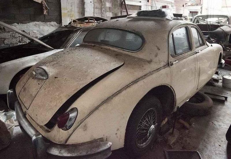 Jaguar XK140 s karoserií Michelotto.