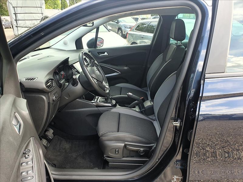Opel Crossland X 1,5 cdti,Innovation,navi,kůže - fotka 9 z 50