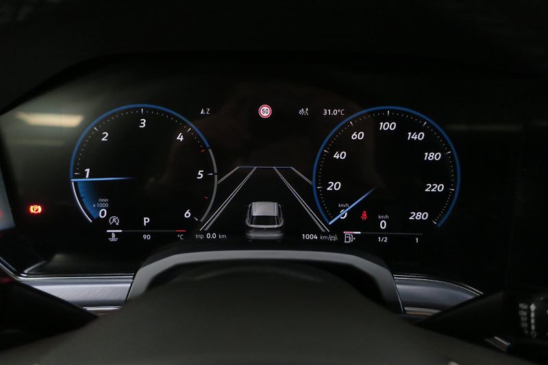 Volkswagen Touareg (2026) NEW Final Edition R Line 210kW - fotka 18 z 50