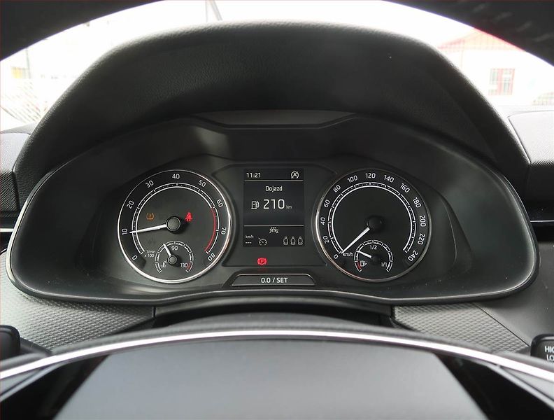 Škoda Scala (2022) Ambition 1.0 TSI, Serv.kniha - fotka 11 z 18
