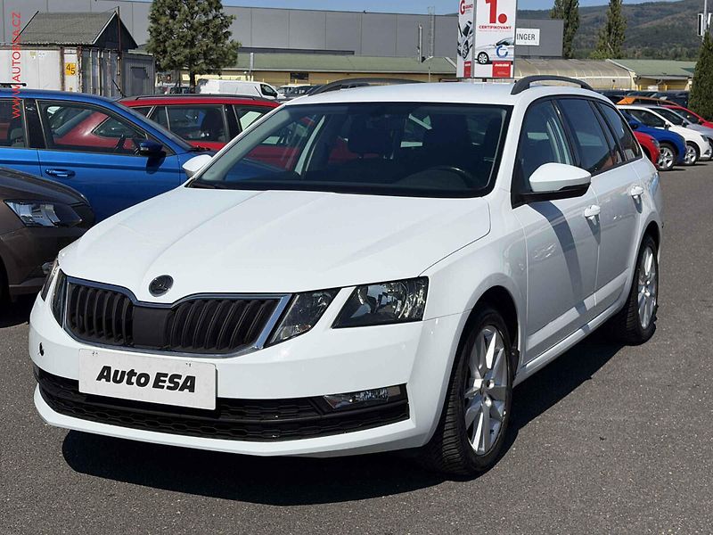 Škoda Octavia (2018) 1.5 TSi, Ambition - fotka 3 z 17