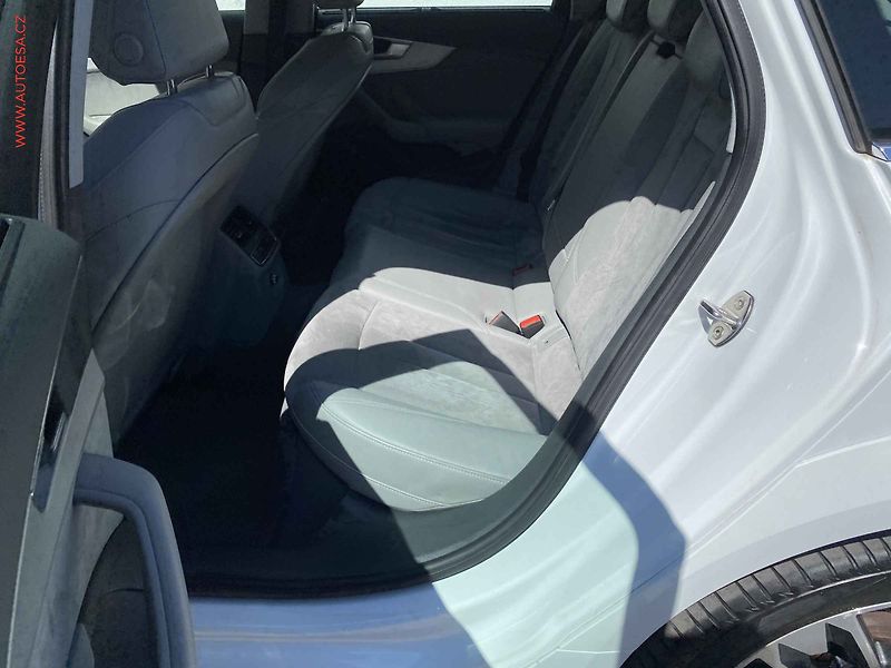 Audi A4 Allroad (2019) 2.0TDi quattro, AT, navi, LED - fotka 10 z 19