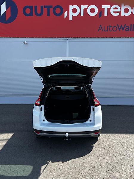 Renault Grand Scénic 1.3TCe 103kW Intense 7-Míst TZ - fotka 29 z 29