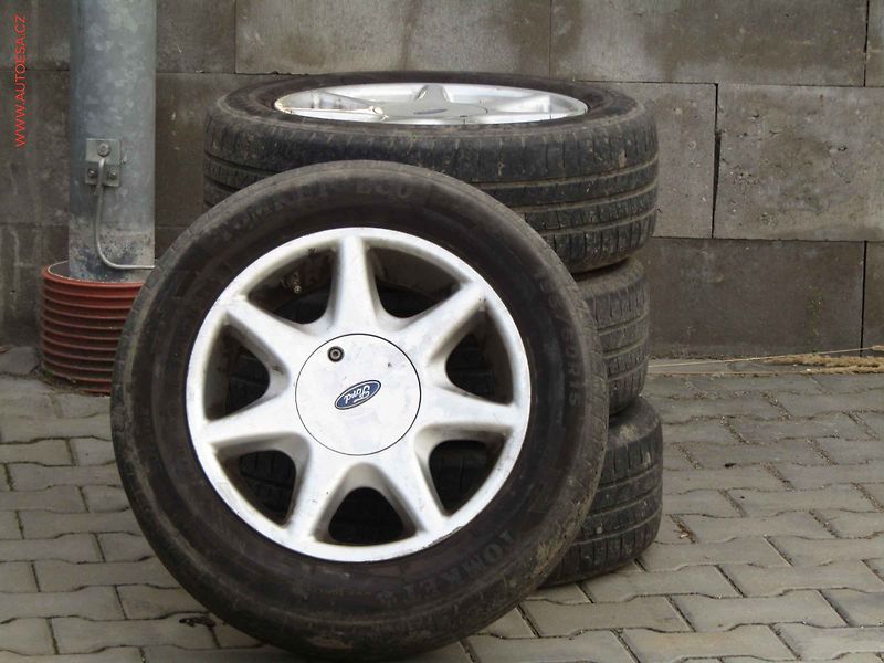 Ford Fusion (2010) 1.4 TDCi, ČR, AC, TZ - fotka 16 z 17