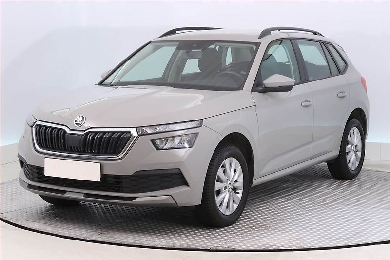Škoda Kamiq (2020) Style 1.0 TSI, ČR,1.maj - fotka 2 z 18