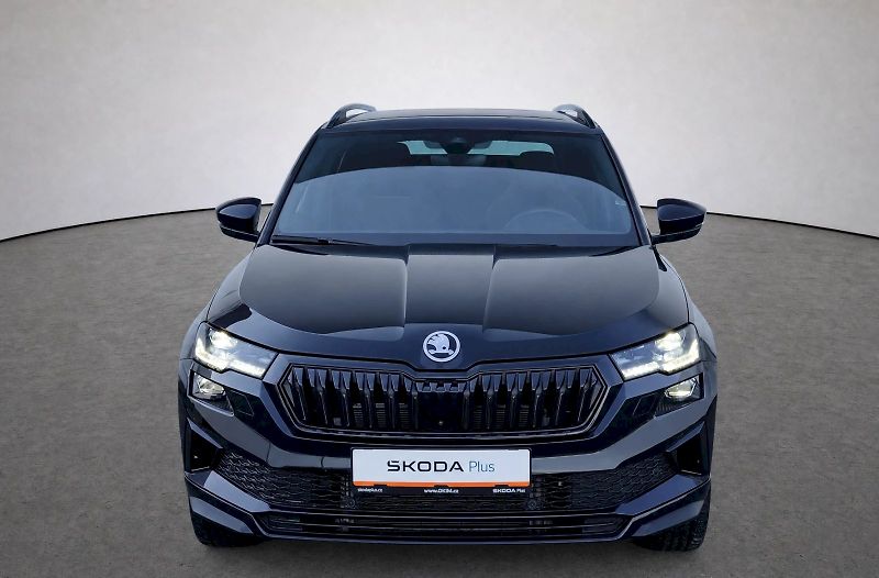 Škoda Karoq (2025) SportLine 1,5 Tsi  110 Kw - fotka 4 z 42
