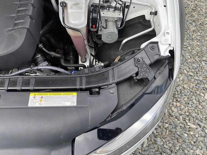 Audi A4 Allroad 2.0TDi 190PS 4x4 AUT SERVIS 1A - fotka 84 z 151