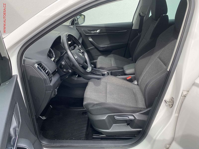 Škoda Karoq (2021) 1.5 TSi, 1.maj,ČR, Style - fotka 9 z 18