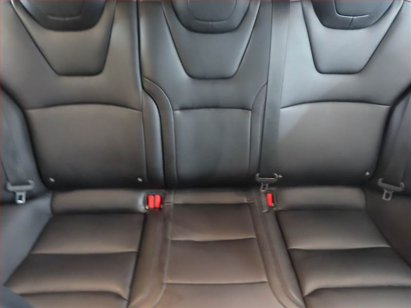 Tesla Model S (2017) P100D, SoH 93% - fotka 10 z 17