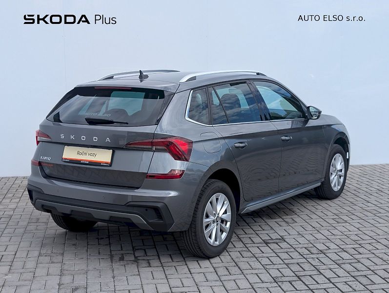 Škoda Kamiq (2025) 1,0 TSI / 85 kW DSG Top Select - fotka 2 z 30