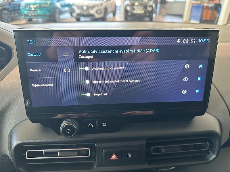 Peugeot Rifter (2026) GT BlueHDi 130 EAT8 - fotka 18 z 23