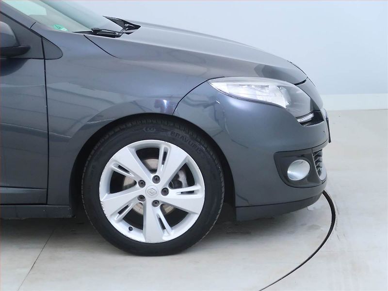 Renault Mégane (2012) 1.6 dCi, nová STK - fotka 14 z 15
