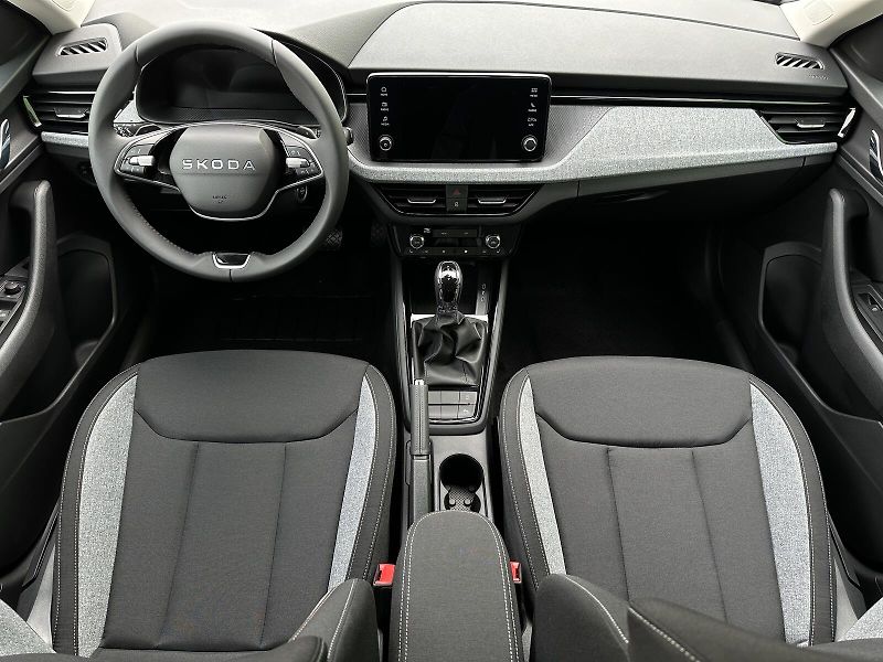 Škoda Kamiq 1.0TSi DSG 116PS KAMERA+PDC P/ - fotka 35 z 43
