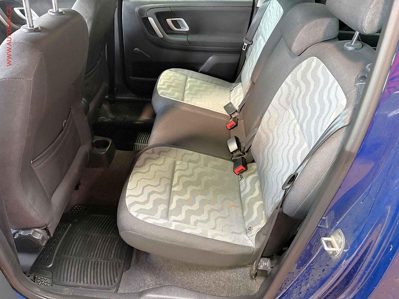Škoda Roomster (2009) 1.4i, 2.maj, Klima - fotka 10 z 14