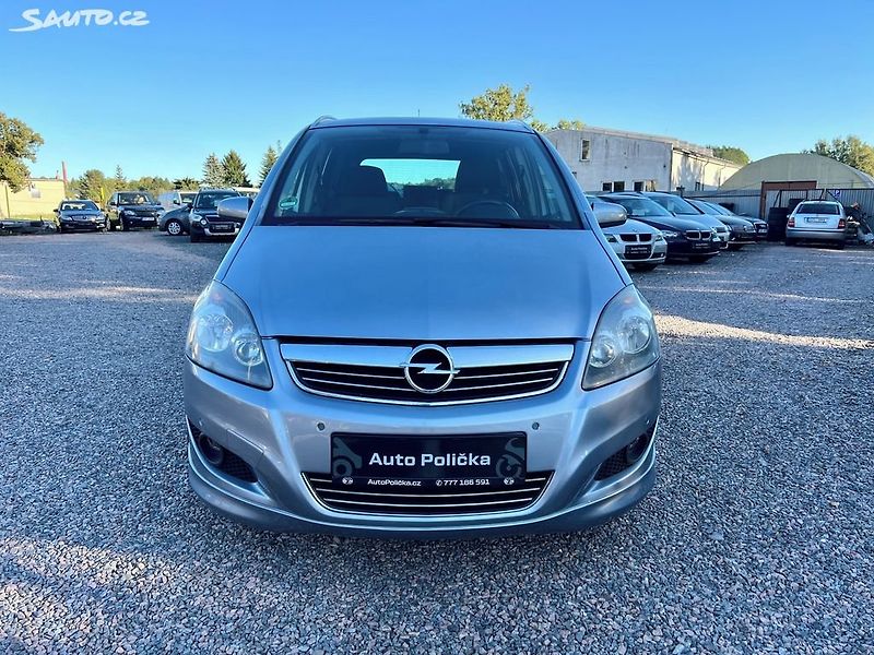 Opel Zafira (2008) 1.7 CDTi 92 kW 7 míst,Sport - fotka 3 z 20