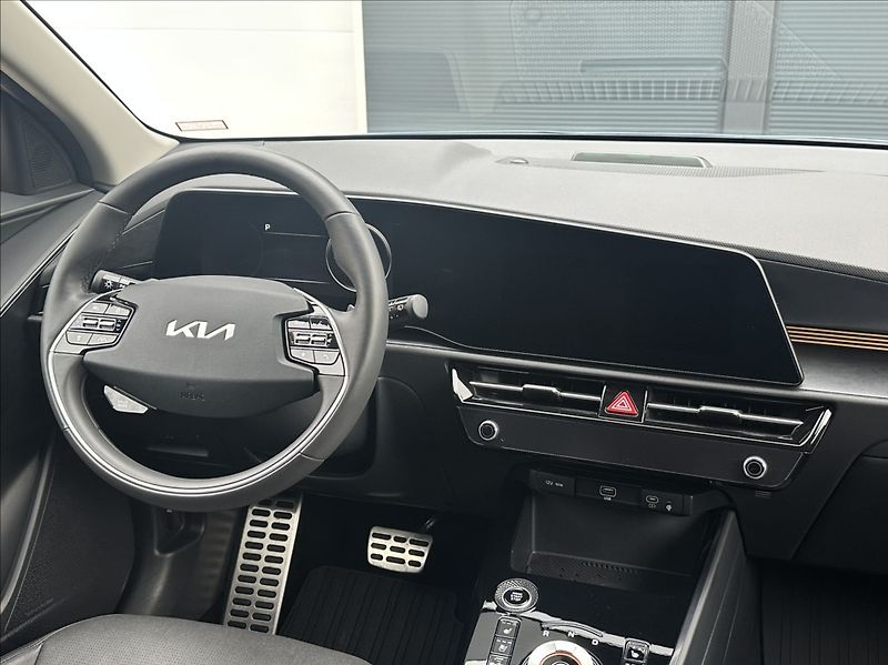 Kia Niro 1,6 GDI PHEV 184PS  Spirit A/T - fotka 23 z 54