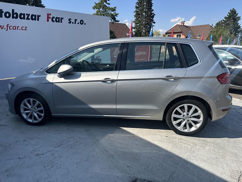 Volkswagen Golf Sportsvan (2015) 1.4 TSI 92 KW - fotka 4 z 37