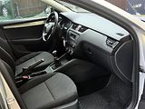 Škoda Octavia 1,2 TSi PO ROZVODECH, 1.maj - náhled 23