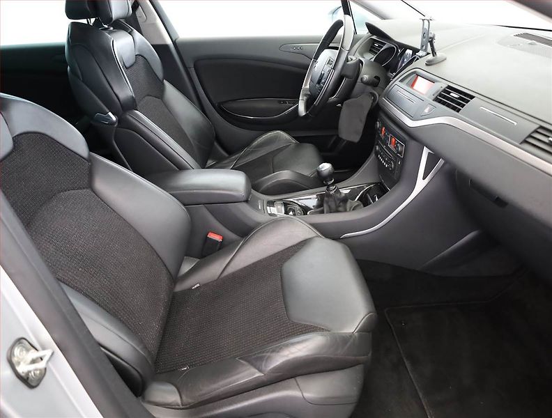 Citroën C5 (2009) 2.2 HDi, Tempomat - fotka 7 z 13
