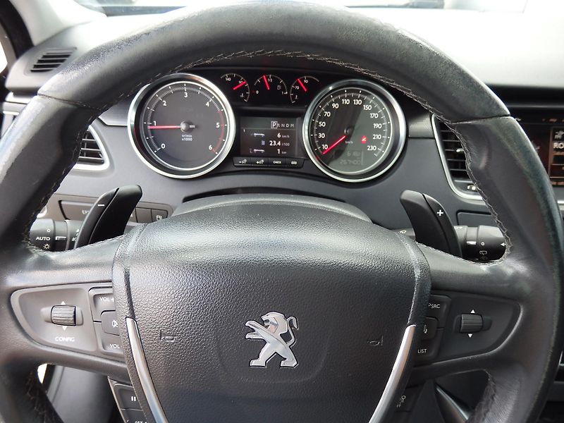 Peugeot 508 2.0 HDI 120 kW AUTOMAT, NAVI - fotka 15 z 20