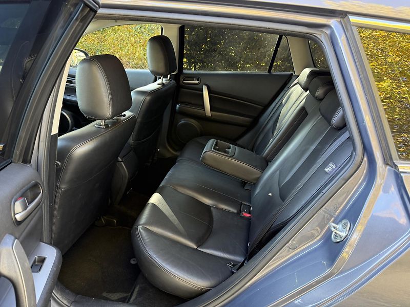 Mazda 6 2.5 Exclusive - fotka 21 z 33