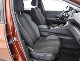 Peugeot 5008 (2021) Active Pack PureTech 130 - náhled 9