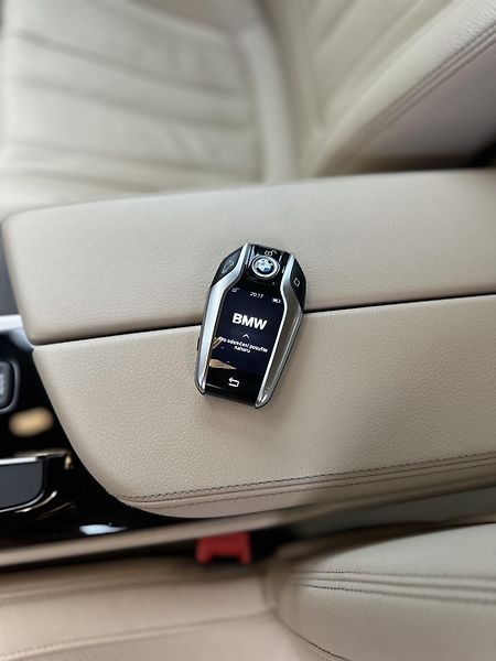 BMW Řada 5 (2019) - fotka 9 z 17