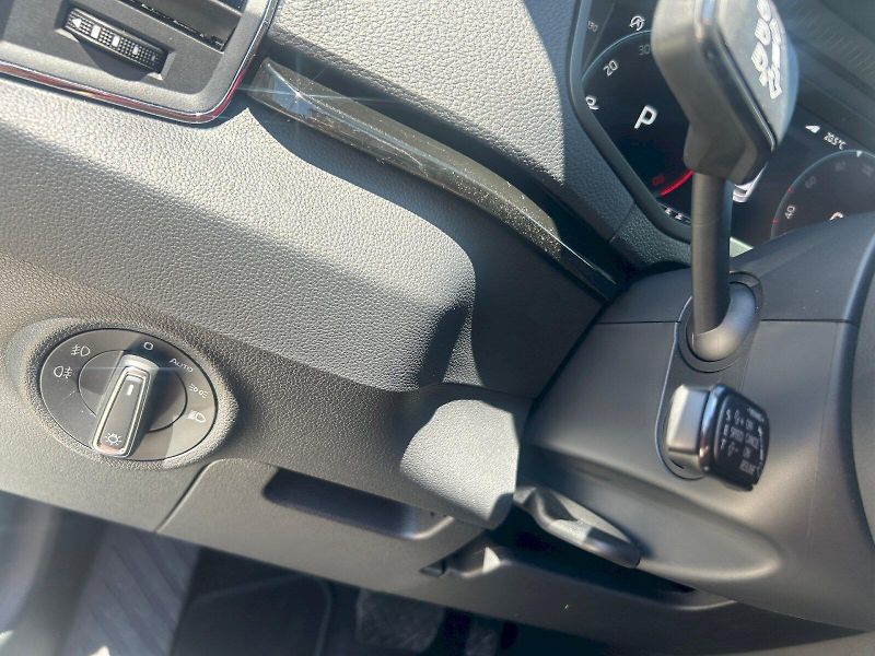 Škoda Karoq (2025) SEL TS 110/1.5 A7F - fotka 21 z 36