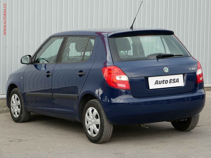 Škoda Fabia (2011) 1.2 HTP, ČR, AC - fotka 6 z 13